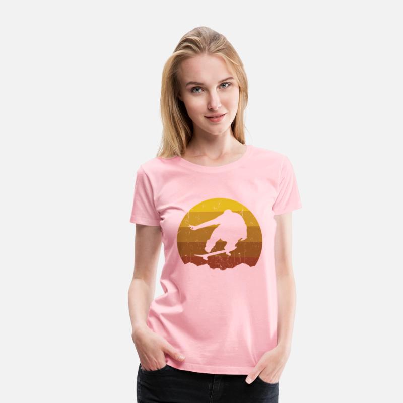 aters Having Fun Sunset ateboardn aters