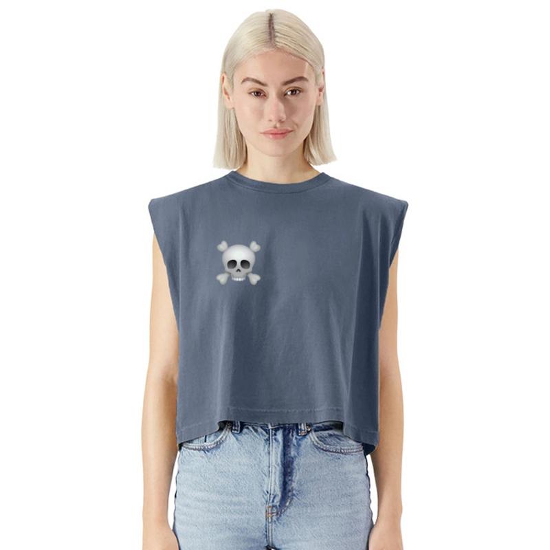 Minimalist Skull with Crossbones Design