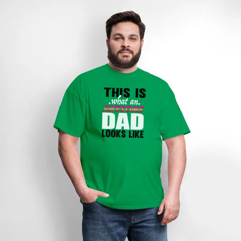 The Awesome Dad looks Like